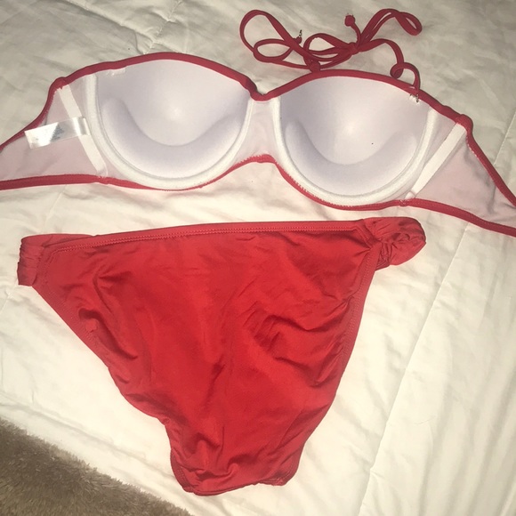 Bikini Set - Picture 2 of 2